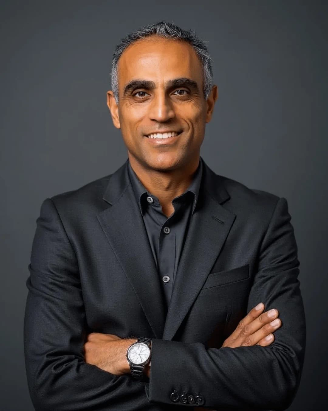 Dr. Ari Gabayan